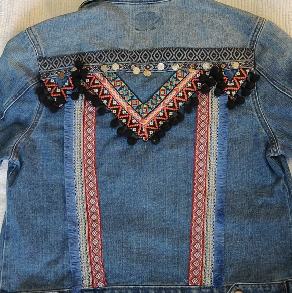 Boomboom Jean Jacket with Designs M - Picture 4 of 5